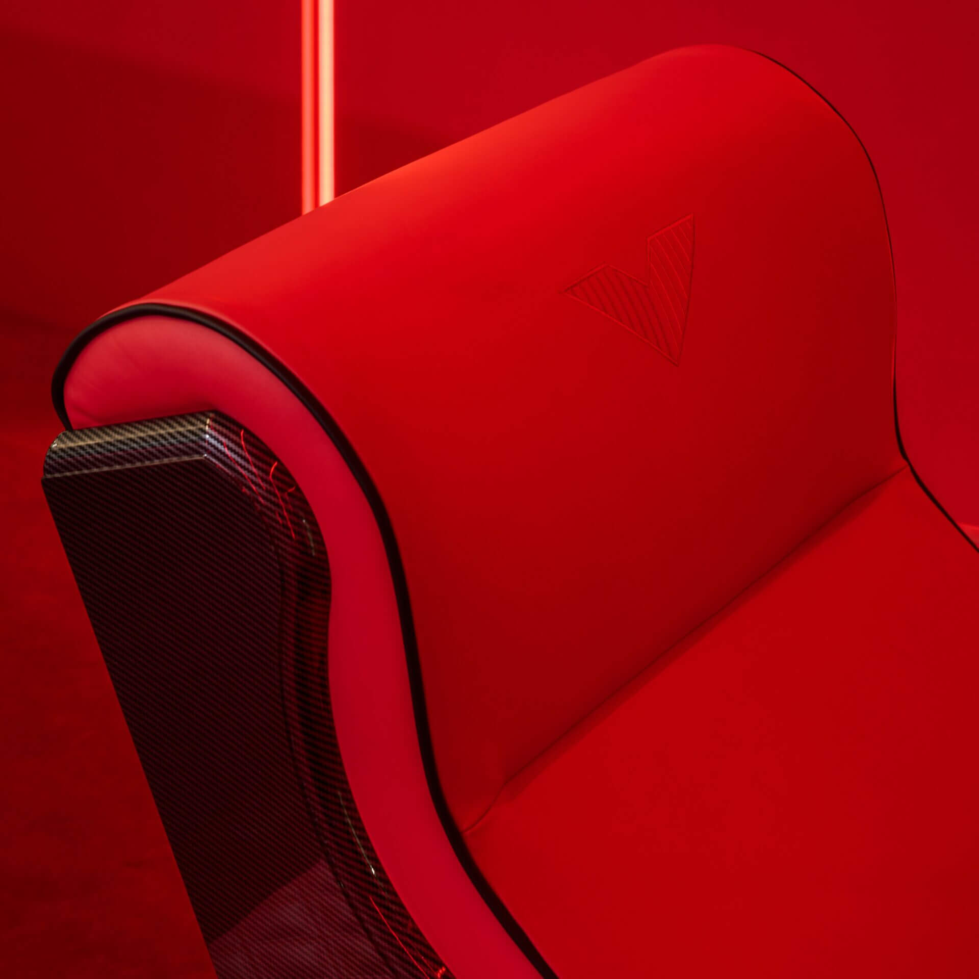 VismaraDesign_Luxor-Tech-Reclining-cinema-chair